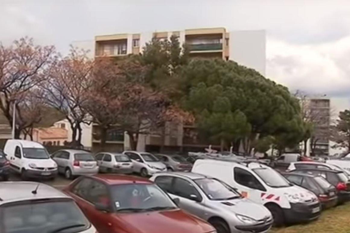 Corsica shooting: one dead and six injured after gunman opens fire on crowd and barricades himself in flat | London Evening Standard
