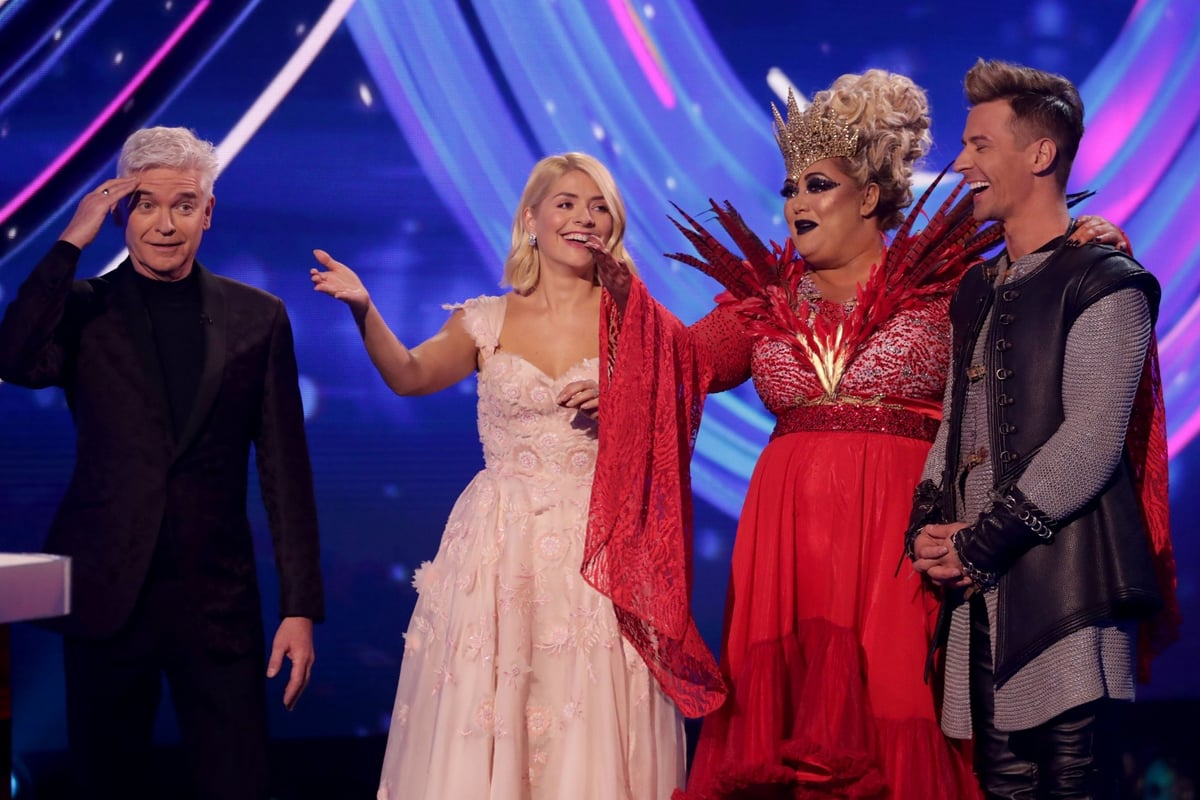 Gemma Collins thanks Holly Willoughby for her support amid Jason Gardiner drama as she prepares for Dancing on Ice return | London Evening Standard