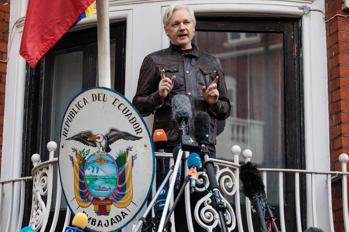 Julian Assange's life is like The Truman Show and he is being blackmailed, WikiLeaks editor claims | London Evening Standard