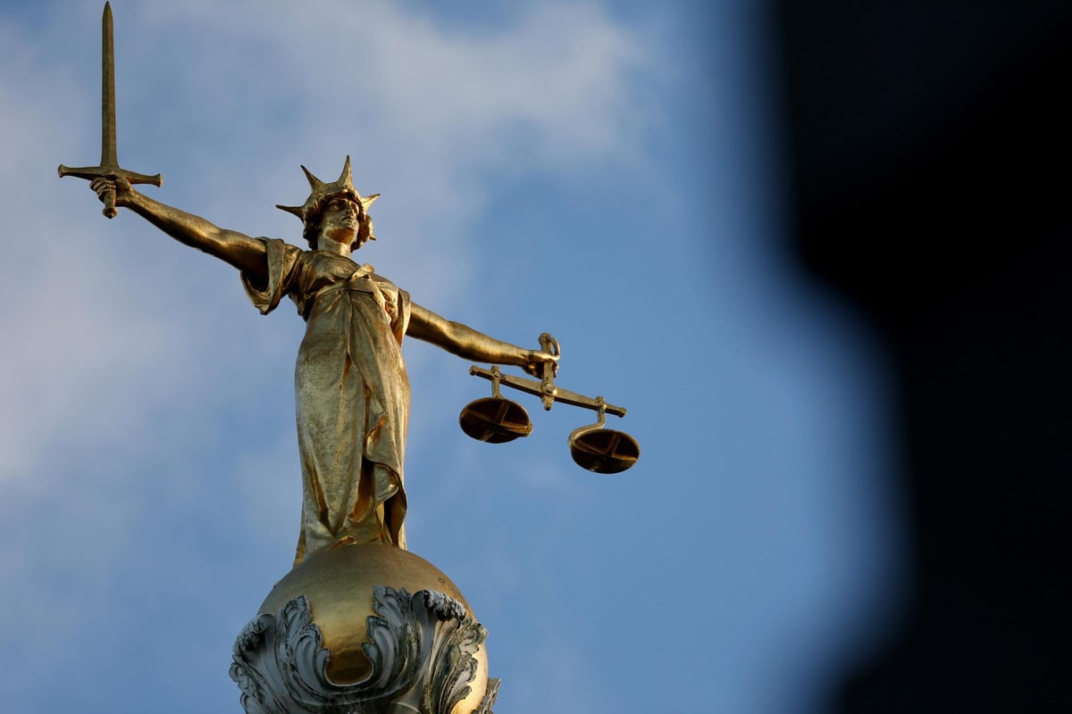 Prosecution collapses against ex-G4S directors over tagging scandal