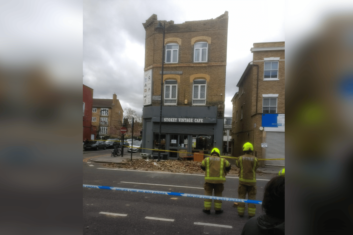 Shocking moment man narrowly avoids being crushed by collapsing roof on busy high street | London Evening Standard