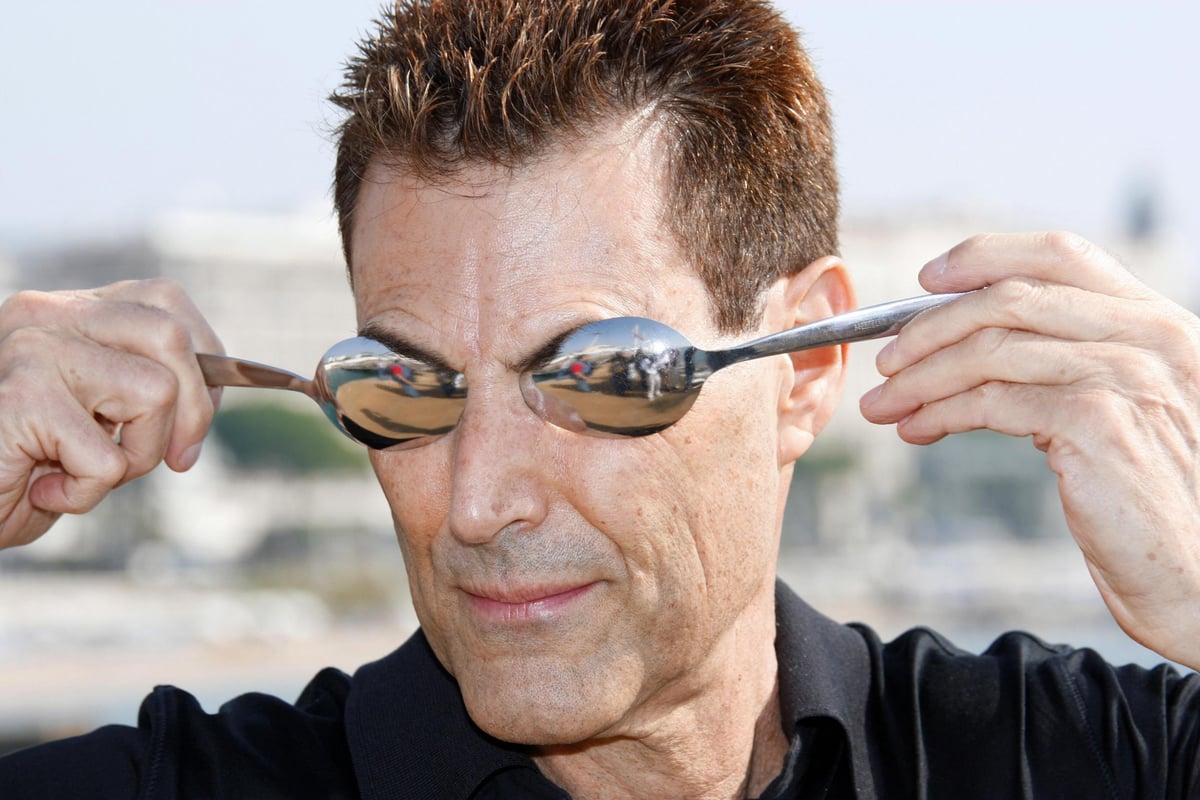Illusionist Uri Geller says he 'telepathically' burst pipes in House of Commons: 'You all deserve it' | London Evening Standard