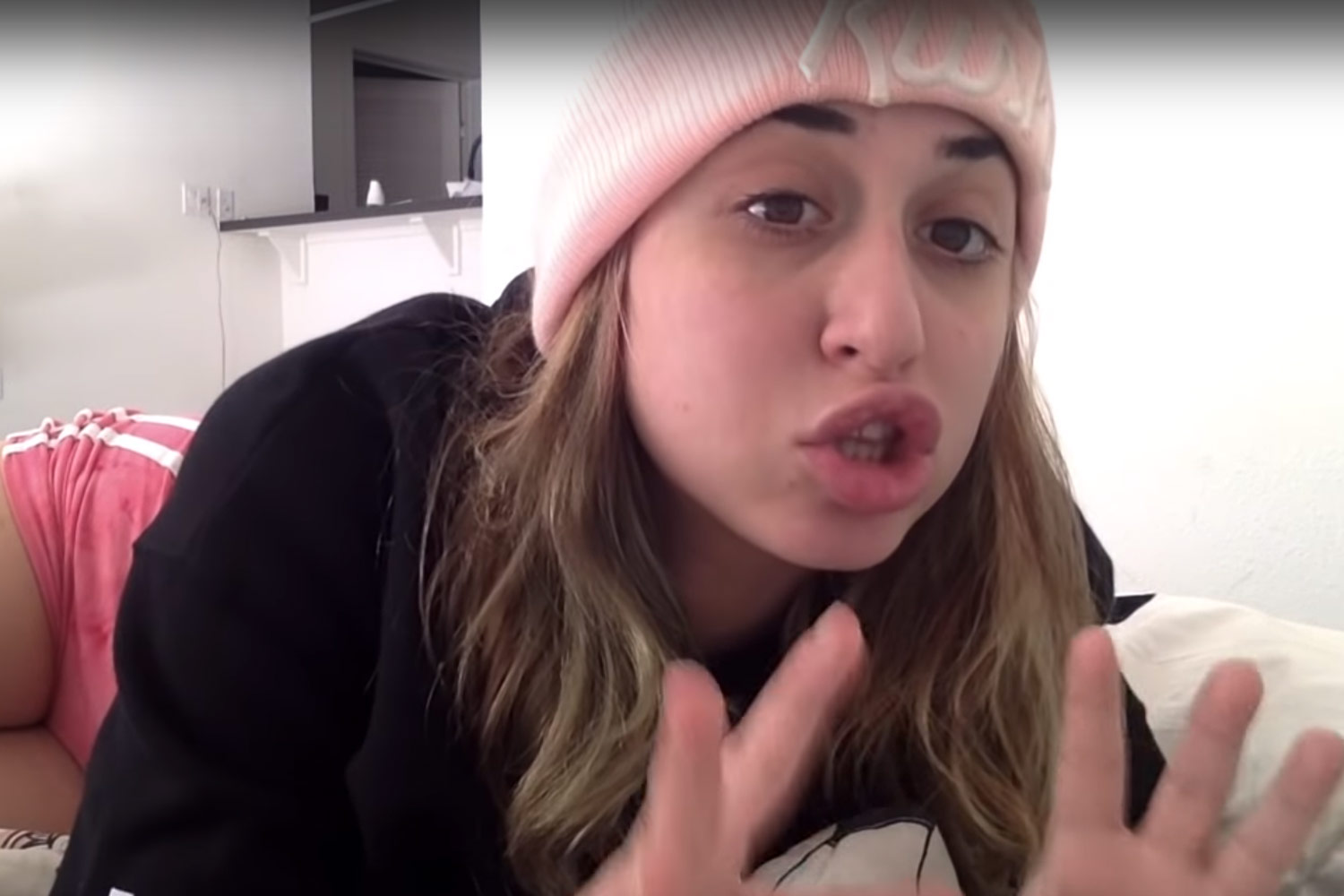 Instagrammer who wept at prospect of ‘9-5 job’ hits back at ‘haters'