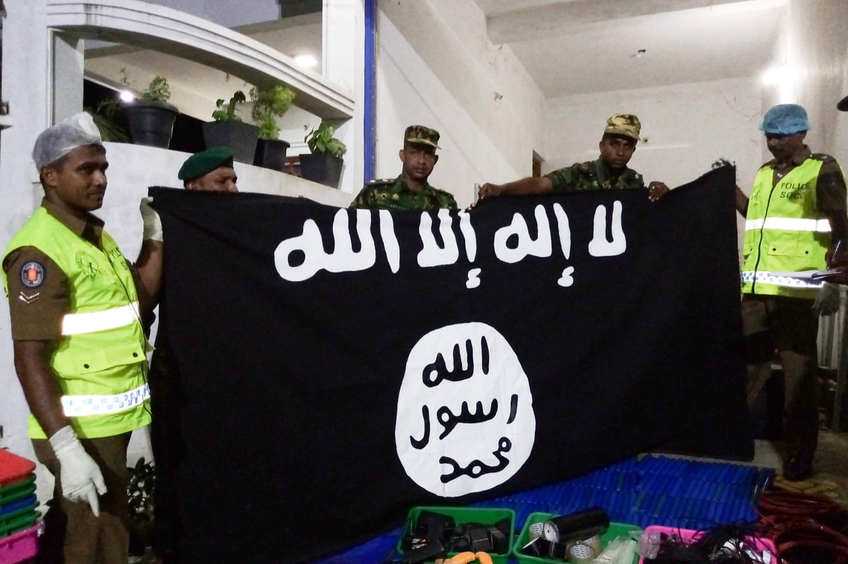Sri Lanka attacks: face coverings banned to stop terrorists hiding identity | London Evening Standard