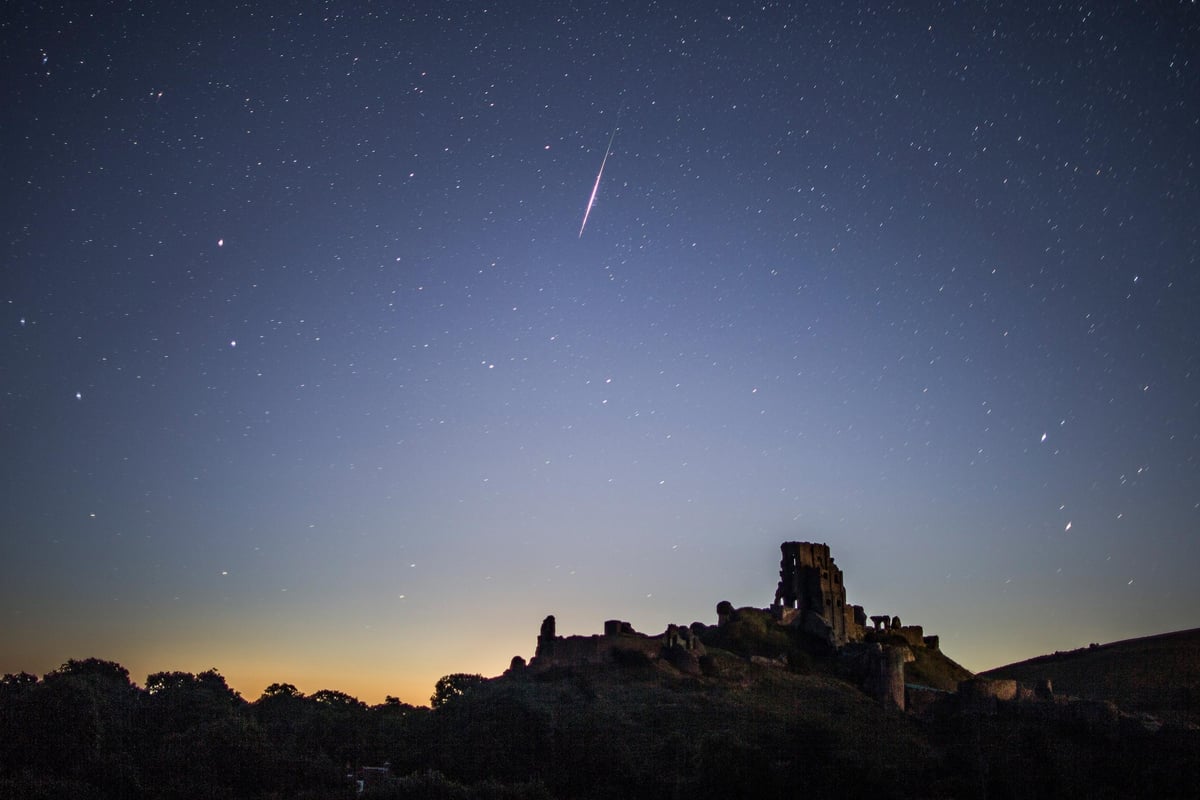  Eta Aquariids: Meteor shower to light up skies of London this week