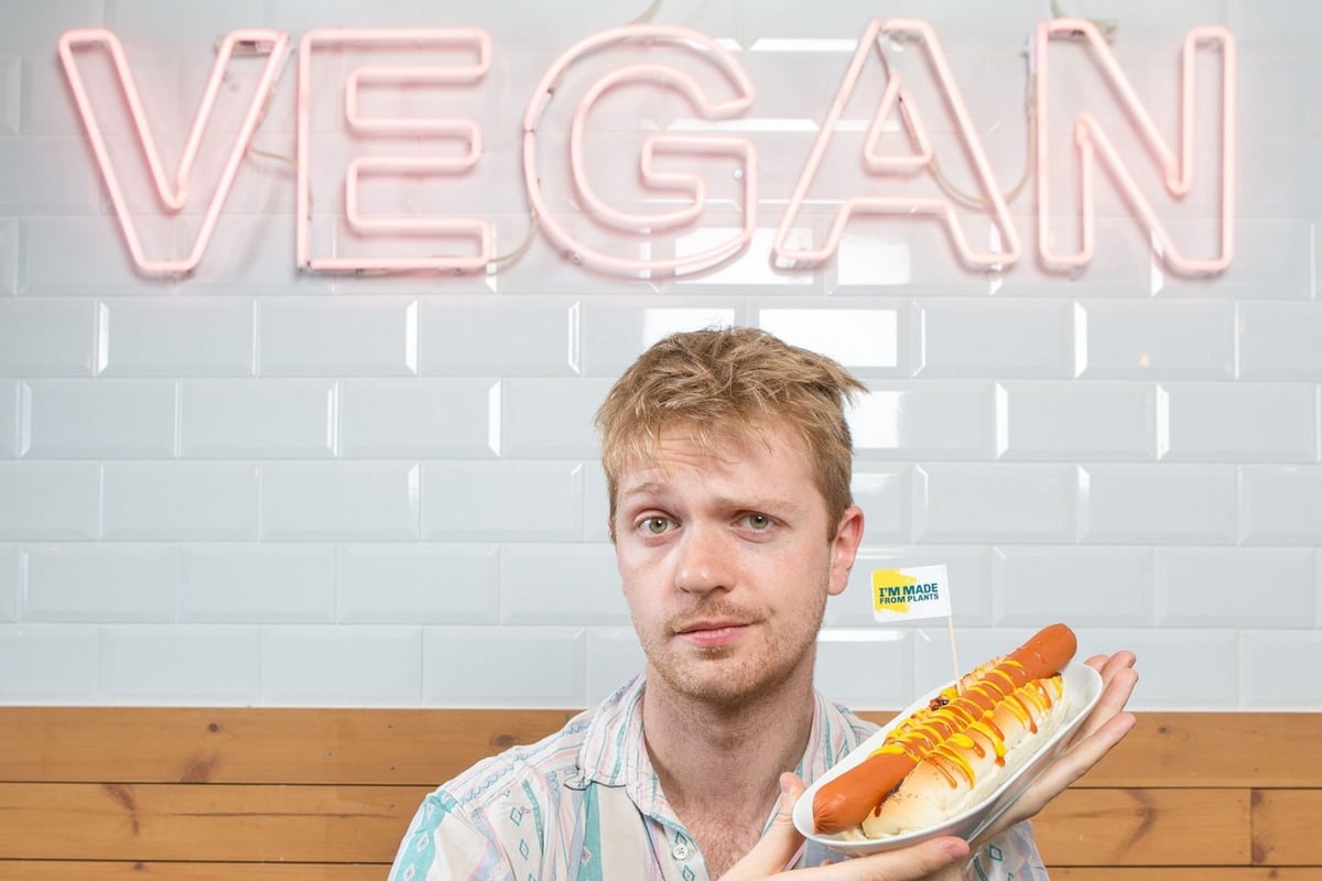 Moving Mountains: 'Bleeding' vegan burger team make a meat-free hot dog - but does it cut the mustard? | London Evening Standard