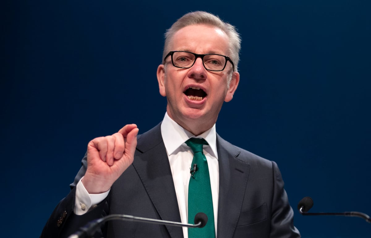 Blow for Michael Gove as his deputy backs Jeremy Hunt in Tory leadership race | London Evening Standard