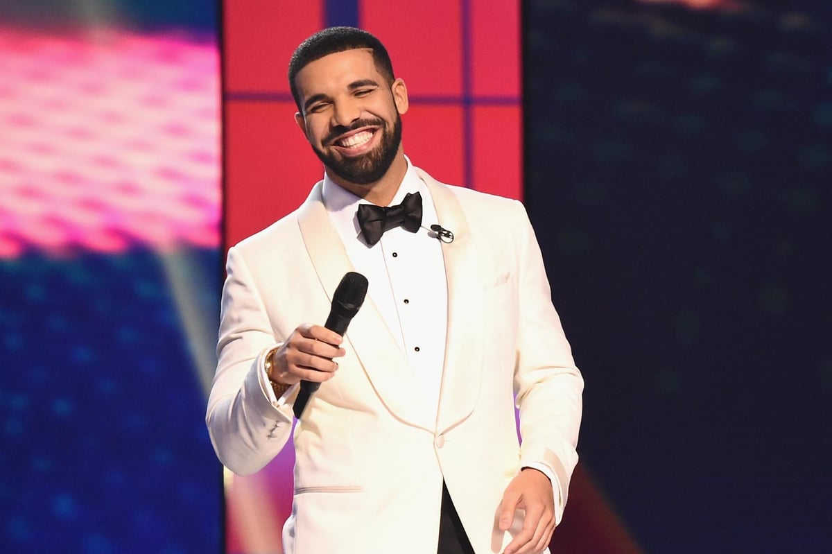 Drake is selling Steph Curry's hair lint on eBay | London Evening Standard