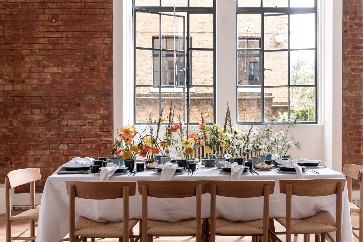 How to host the perfect summer brunch