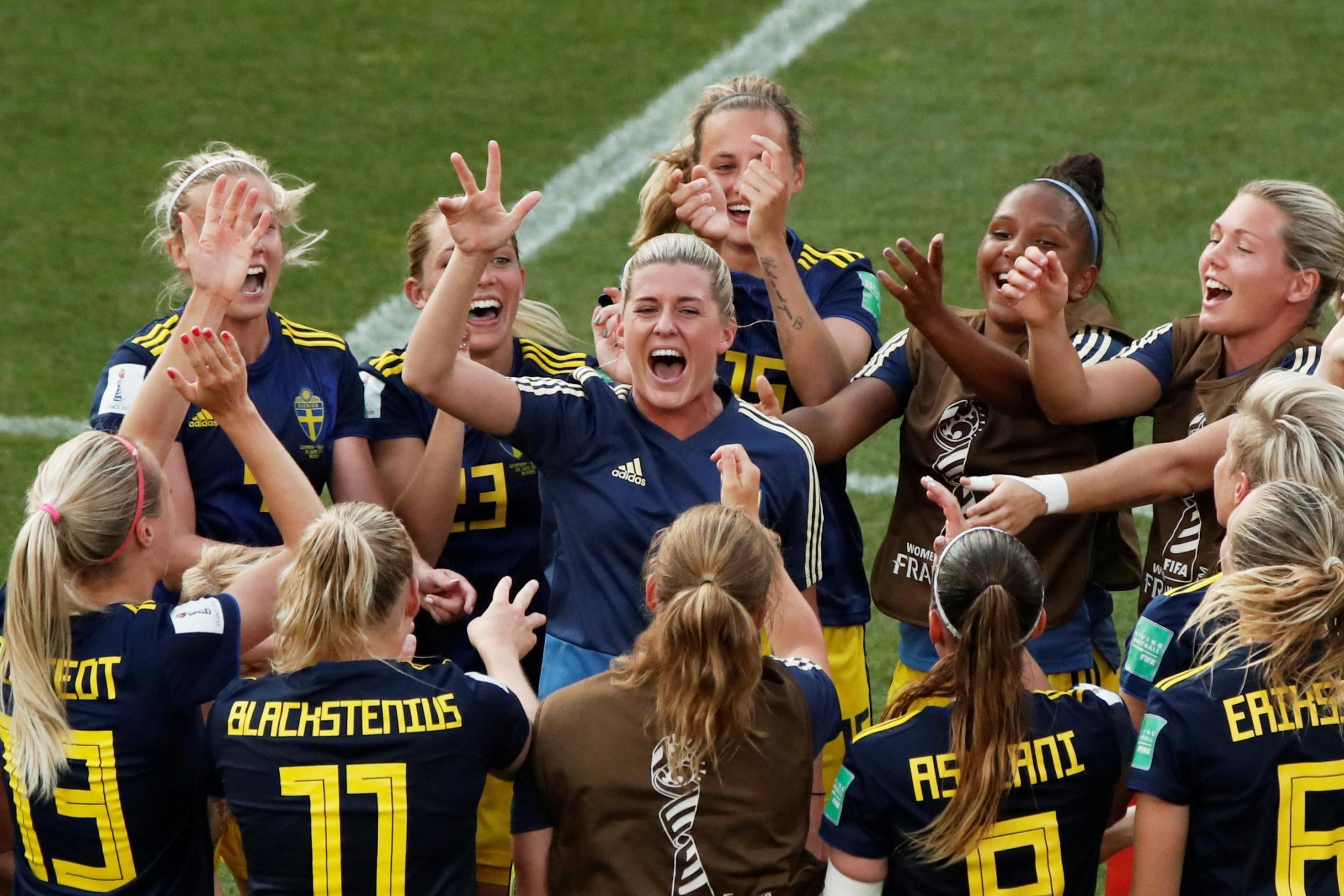 Sweden beat Germany to reach Women's World Cup semi-final