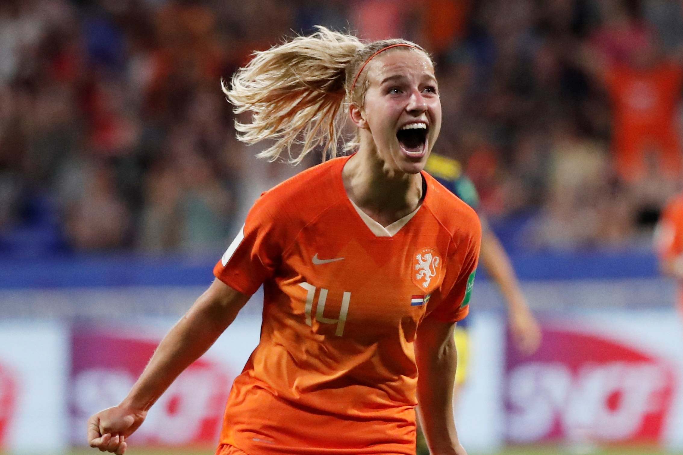 Groenen's extra-time winner sends Dutch into World Cup final