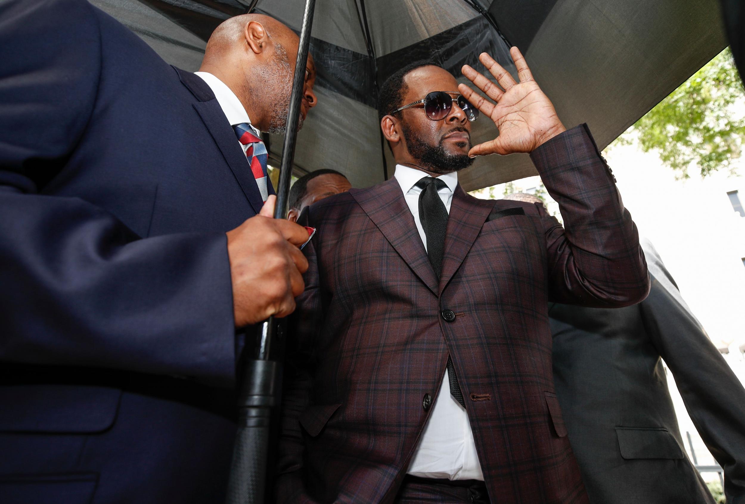 R Kelly arrested on suspicion of federal offence of sex trafficking