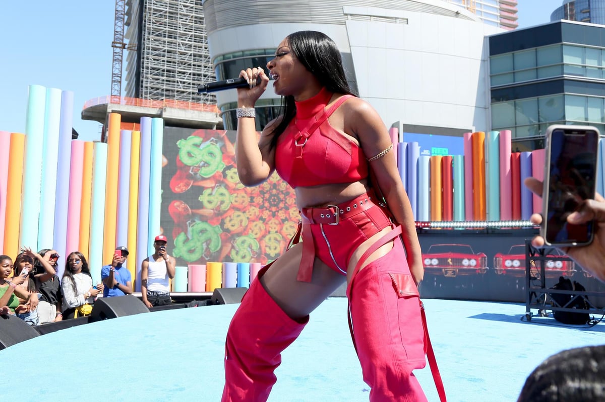 How to have a #HotGirlSummer: Megan Thee Stallion viral meme explained | London Evening Standard