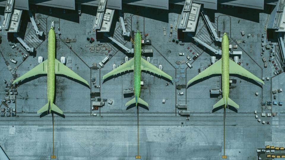 Algae aircraft and 3D printed luggage: Is this tomorrow's air travel?