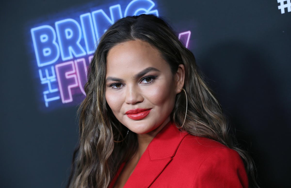 Chrissy Teigen offers graphic stomach bug advice to Twitter followers | London Evening Standard