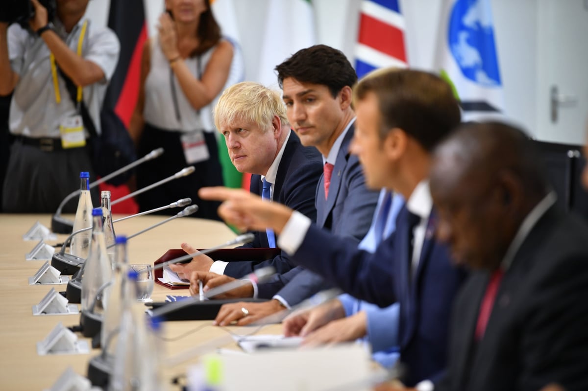 G7 summit: World leaders pledge $20m emergency fund to tackle Amazon forest fires | London Evening Standard