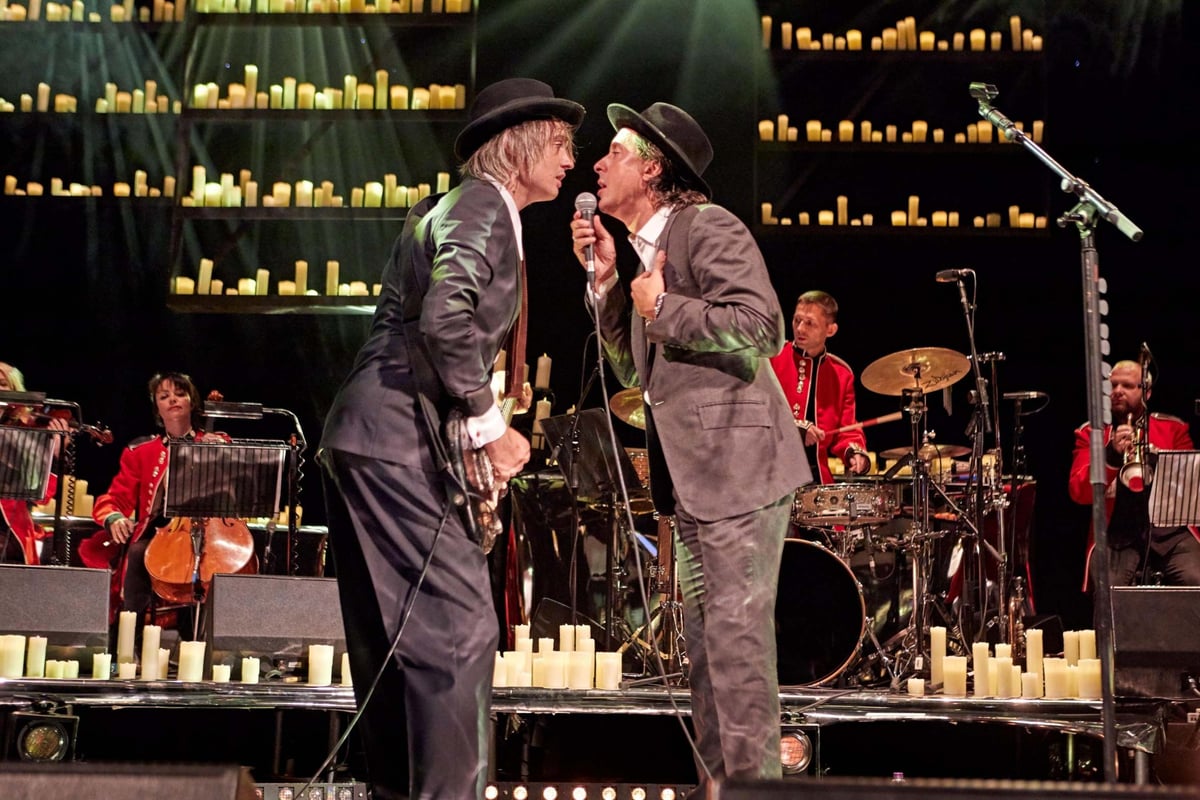 Carl Barât and Peter Doherty with a 1,001 candles review: Flickers of the old magic remain | London Evening Standard