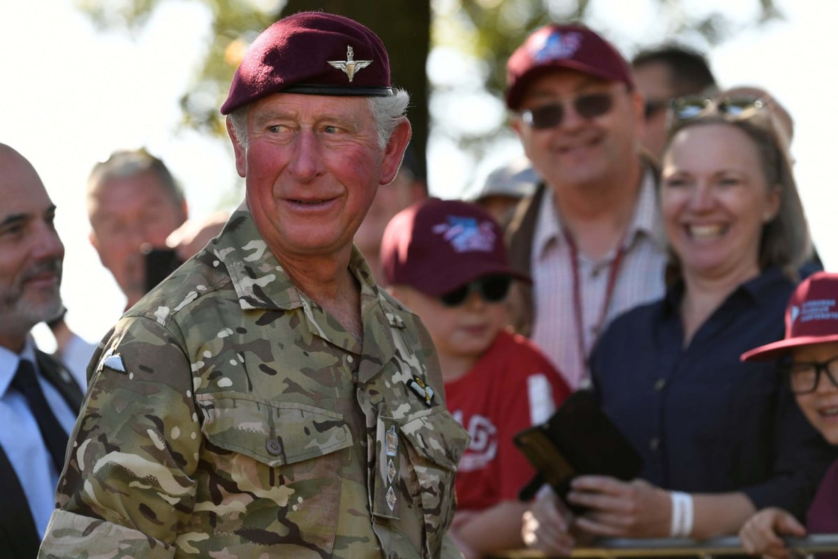 Battle of Arnhem: Prince Charles joins 97-year-old parachutist to mark WW2 operation's 75th anniversary | London Evening Standard