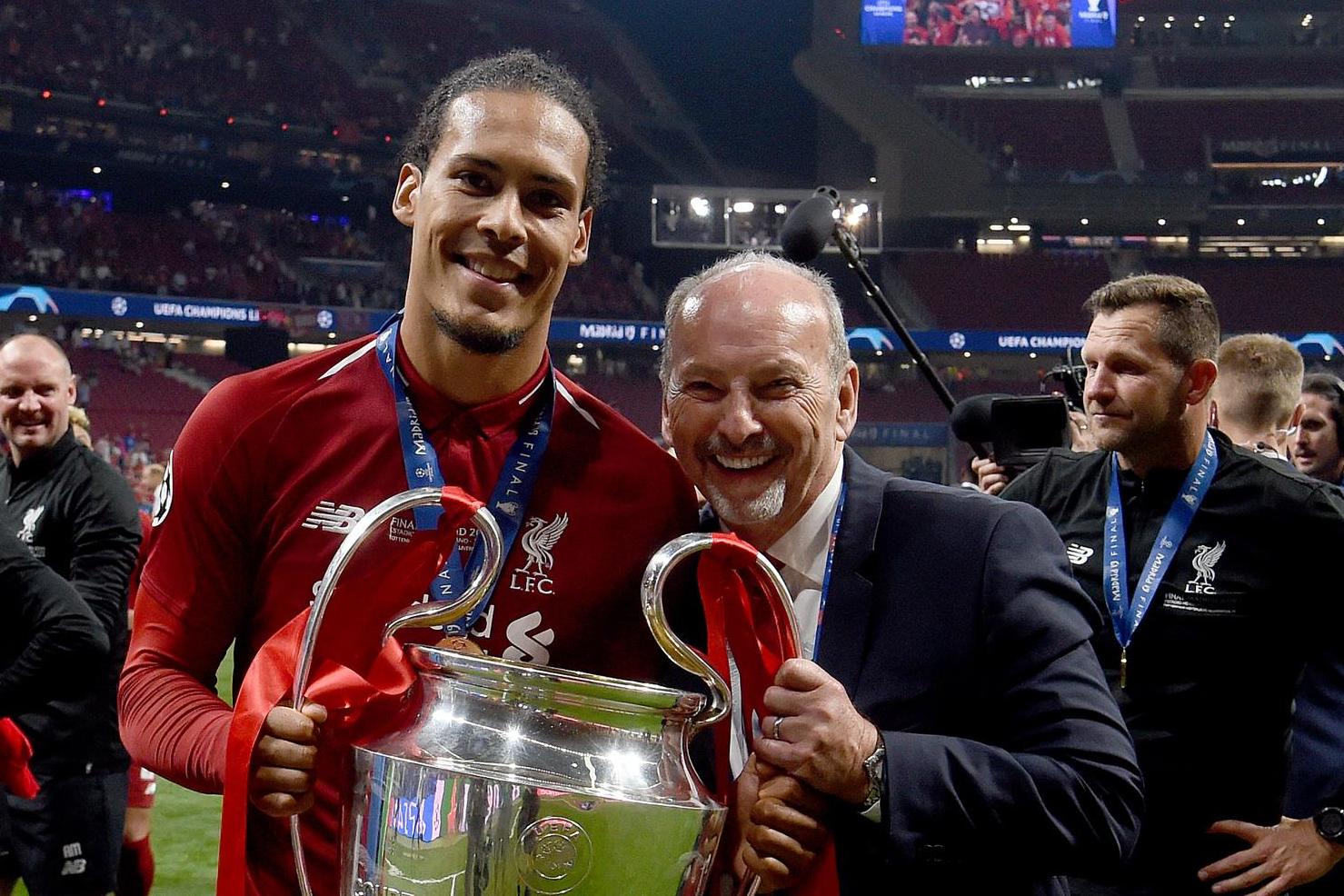 'We are back on our perch!' - Liverpool CEO turns tables on Man Utd