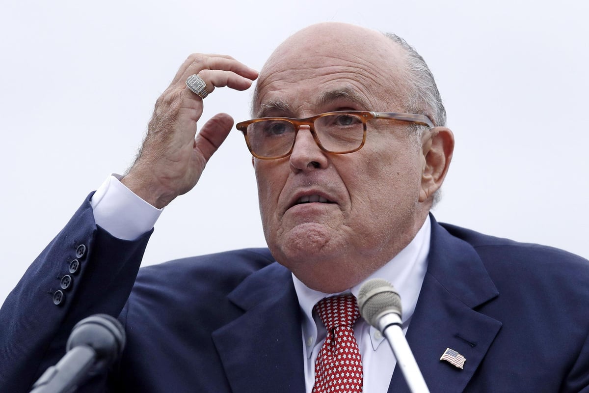 Rudy Giuliani calls police on Sacha Baron Cohen after being pranked in fake coronavirus interview | London Evening Standard