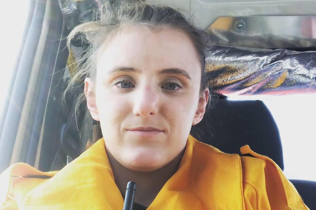 Australia bushfires: 14-weeks pregnant firefighter defends decision to tackle blazes | London Evening Standard