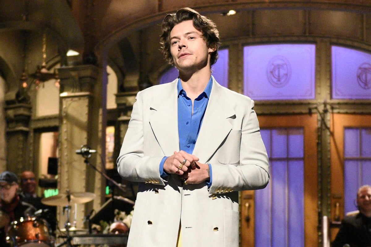 Harry Styles fans slam Kyle Sandilands after questions about ‘women rolling in and out’ of the One Direction star’s place | London Evening Standard