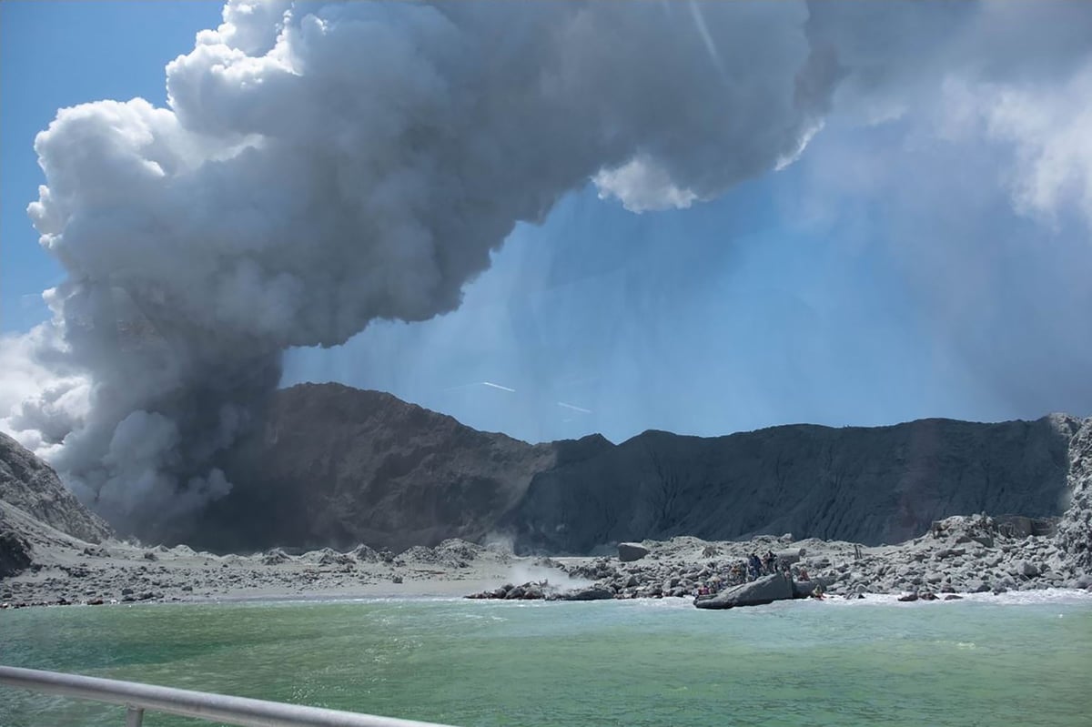 New Zealand volcano: Five people confirmed dead after eruption on White Island | London Evening Standard