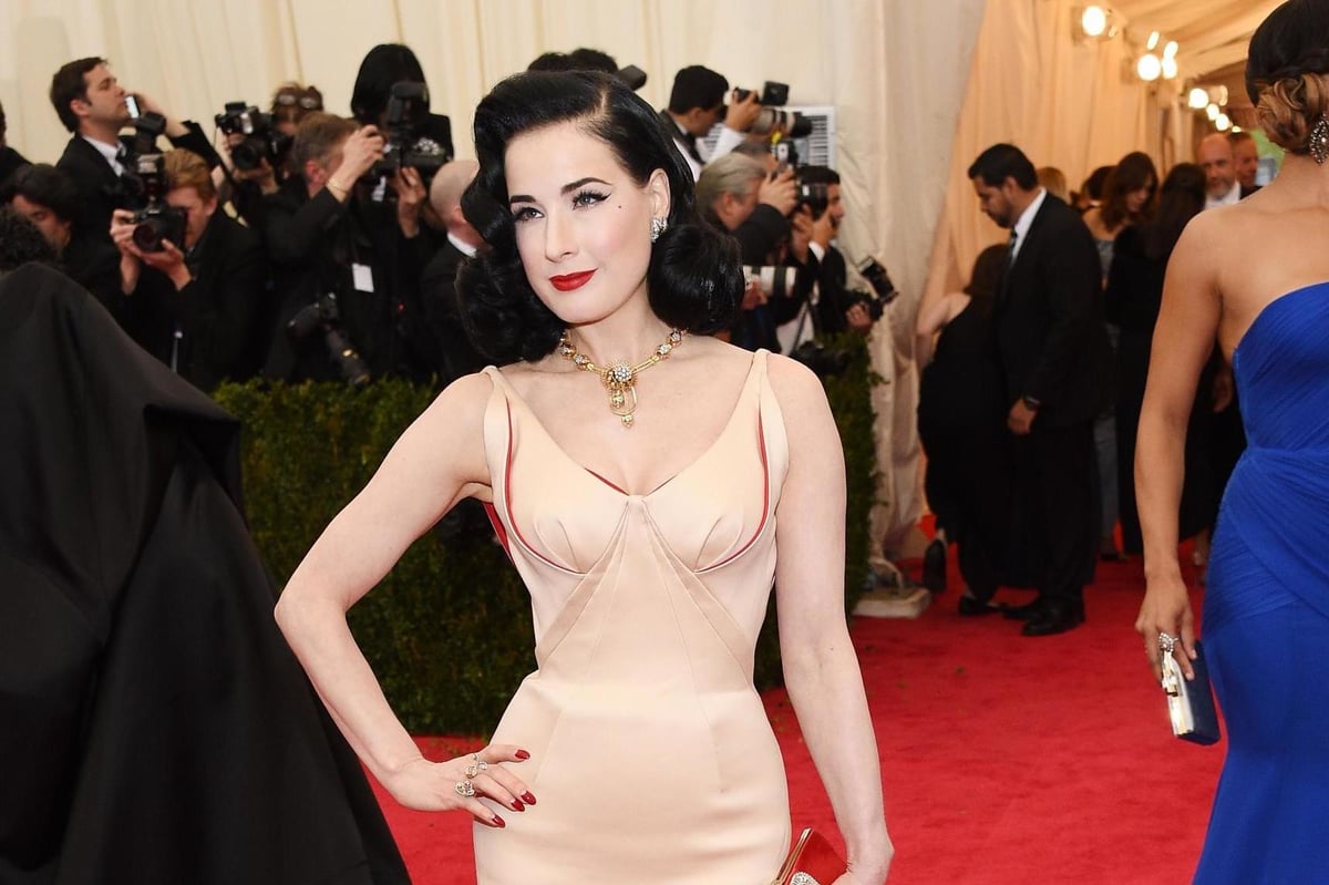 Dita Von Teese reveals extremely specific banana tour rider request | London Evening Standard
