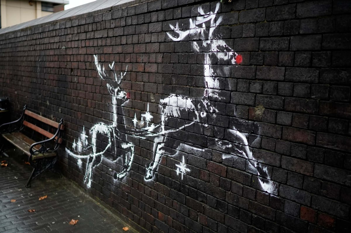 Banksy homeless artwork defaced hours after appearing in Birmingham | London Evening Standard