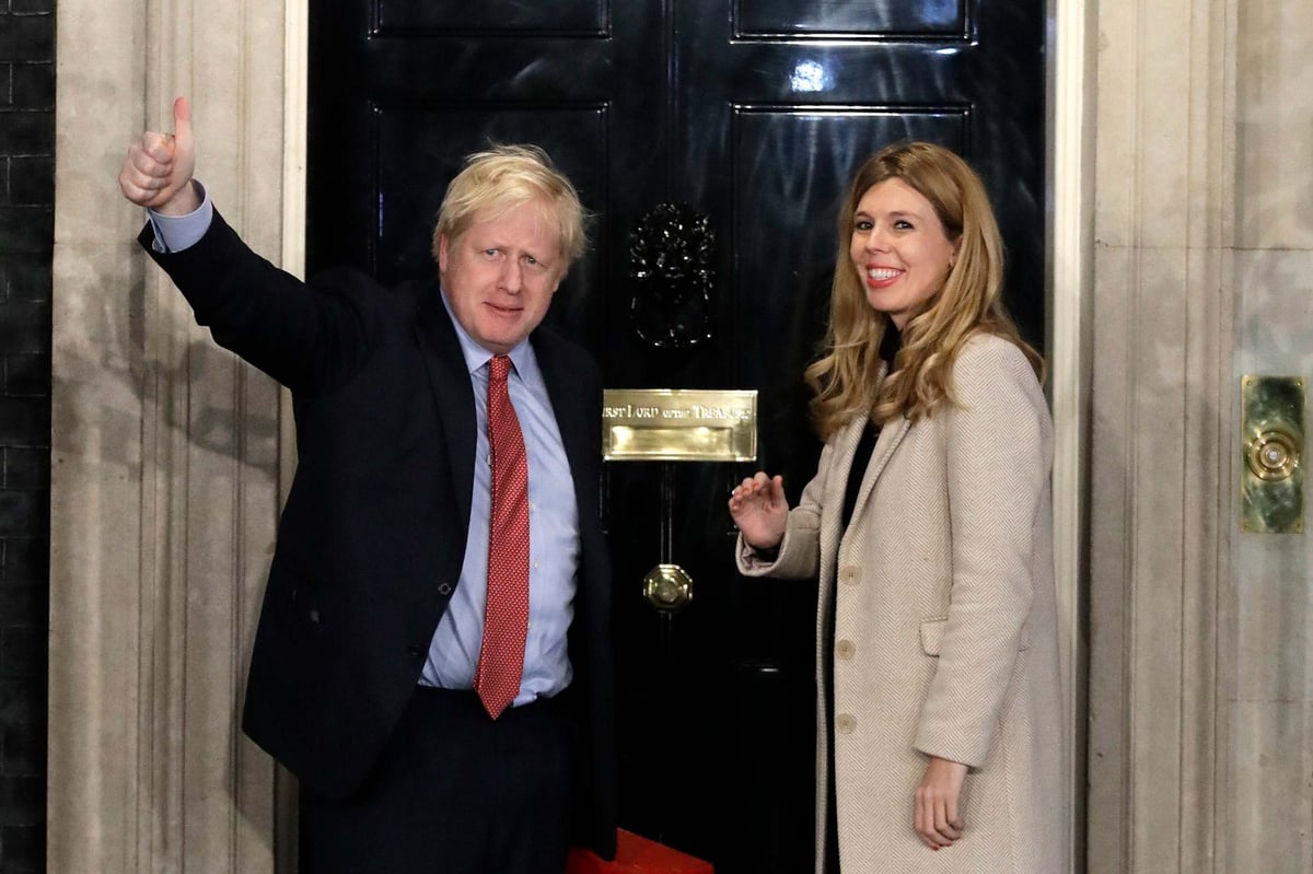 Boris Johnson and Carrie Symonds announce they are engaged and expecting a baby in early summer | London Evening Standard