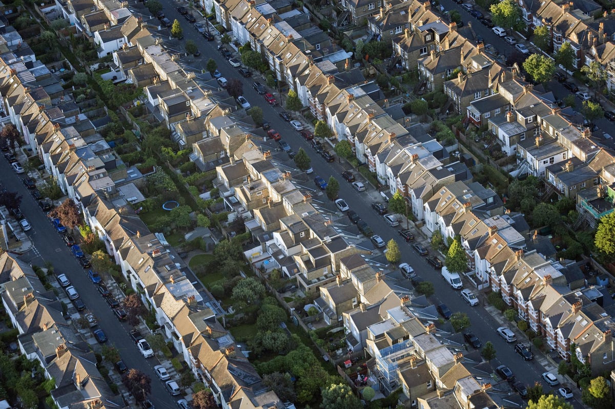 Eviction ban 'set to be extended for four weeks' over fears thousand could be made homeless | London Evening Standard