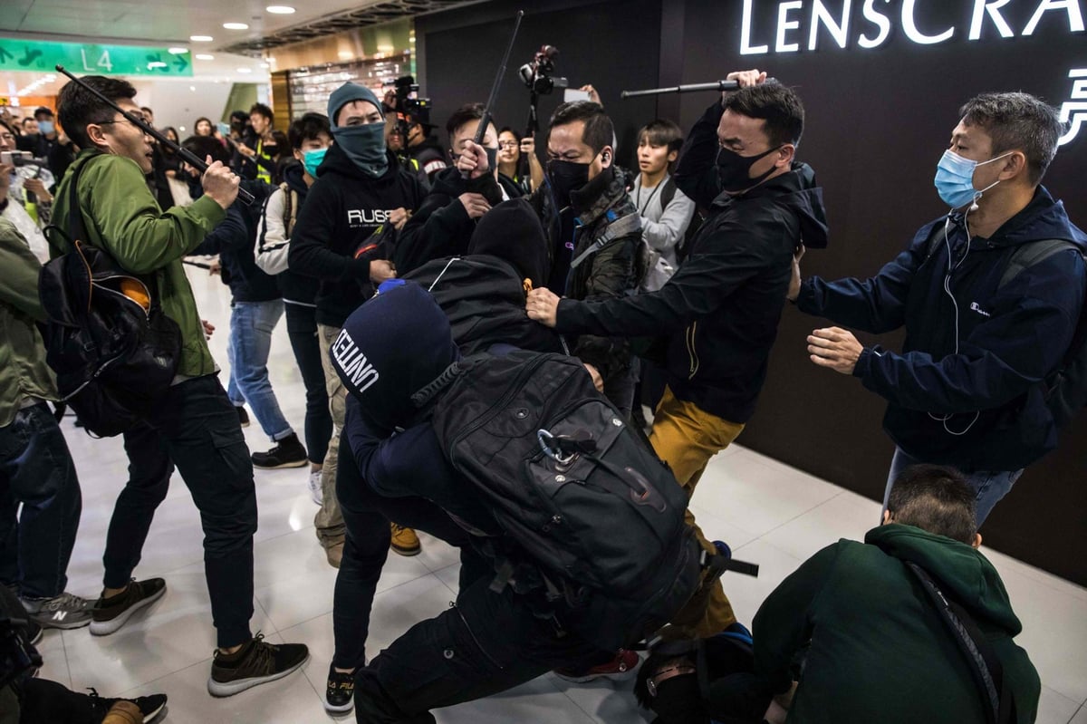Hong Kong activists arrested as tear gas used at shopping mall protest | London Evening Standard
