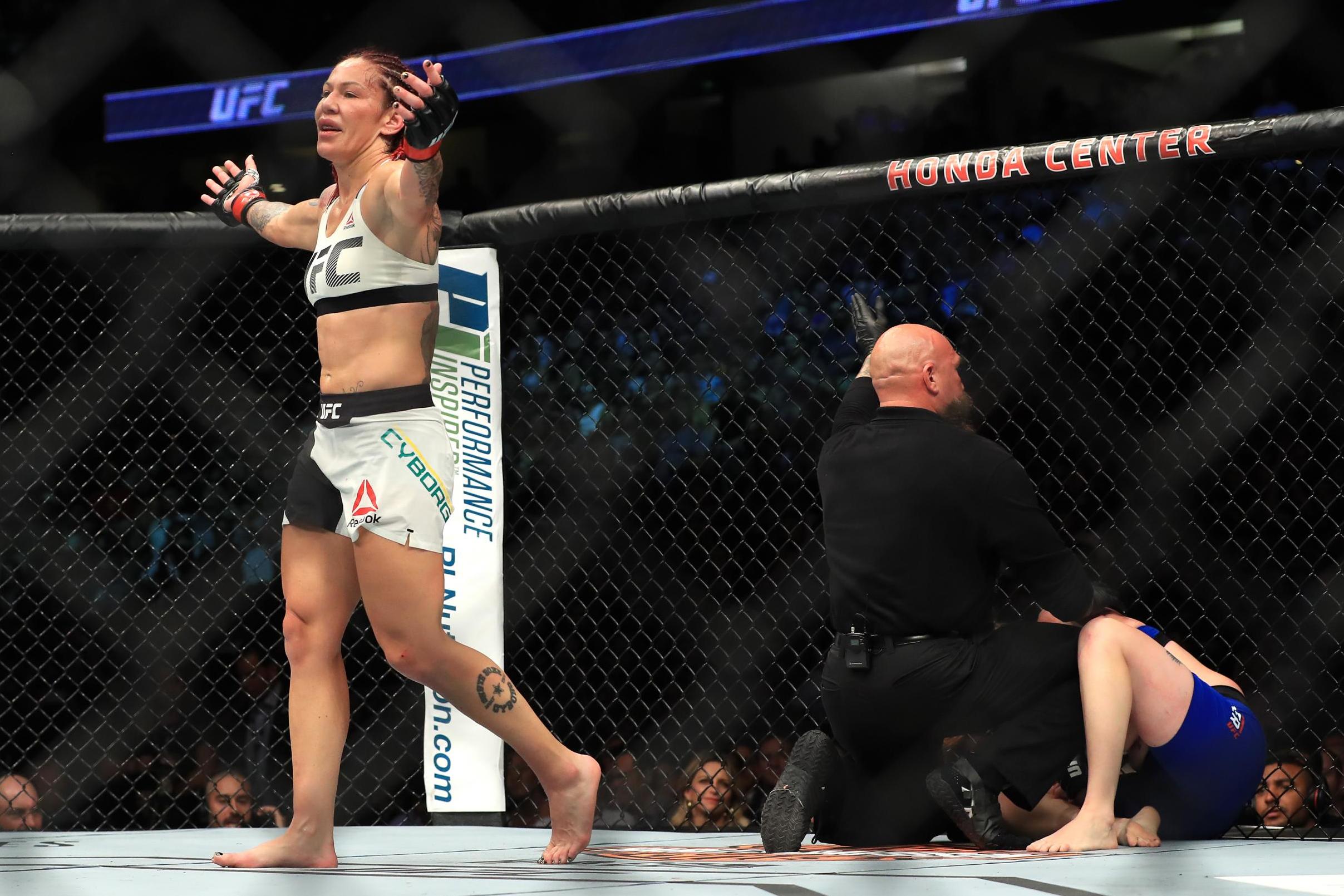 MMA champion Cris Cyborg hosting live 'quarantine workout' videos