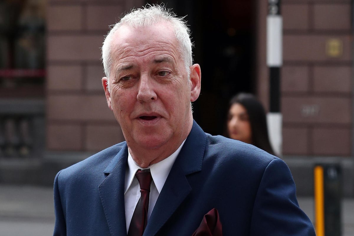 Chilling 999 call after Stuart Lubbock is found dead in Michael Barrymore's swimming pool is released | London Evening Standard