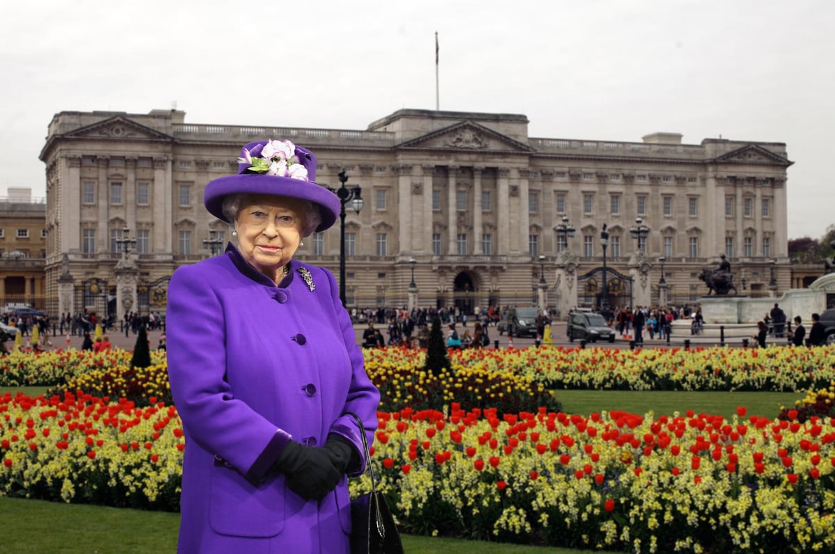 The Queen is hiring a planner to help refurbish Buckingham Palace in £369 million overhaul | London Evening Standard