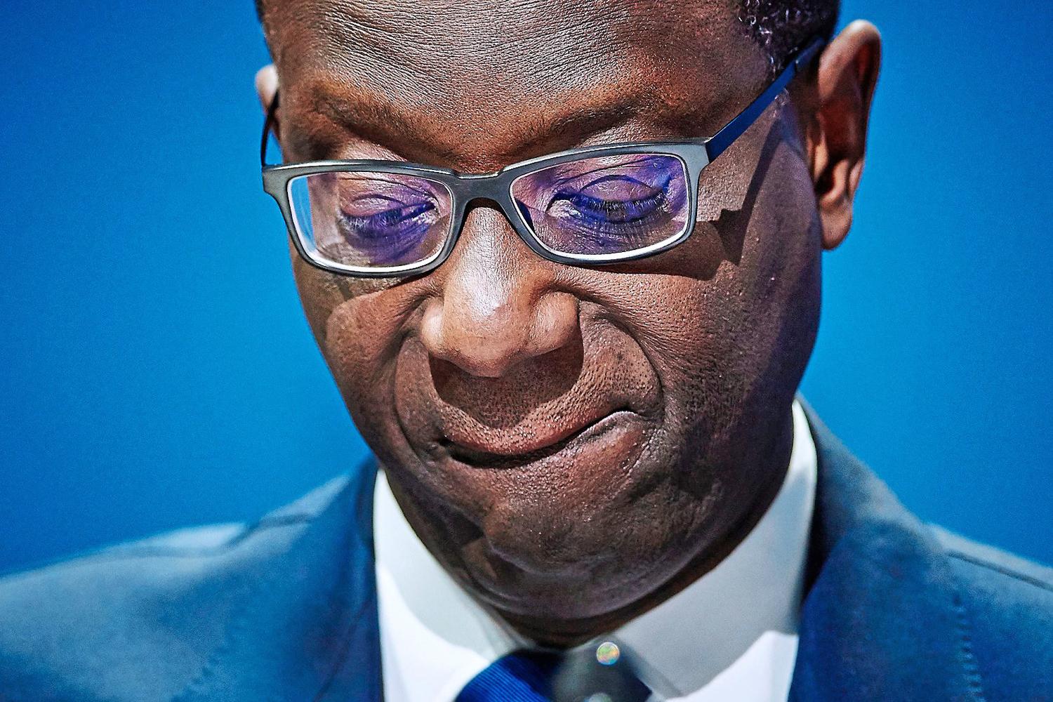 Credit Suisse axes Thiam after spy scandal