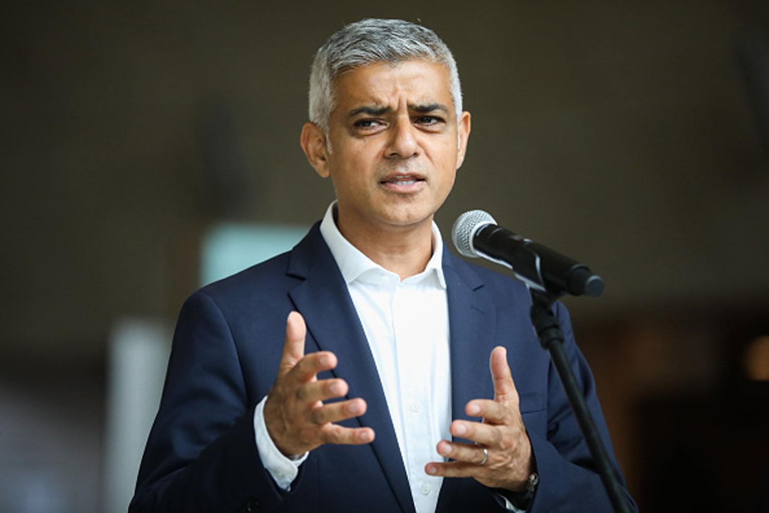 The Londoner: Artist puts twinkle in the Mayor's eyes