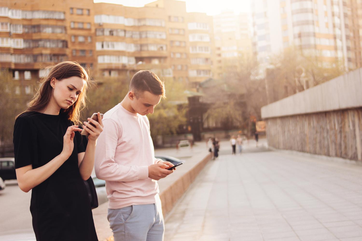 Hate WhatsApp’s Meta AI button? Try these alternative apps instead