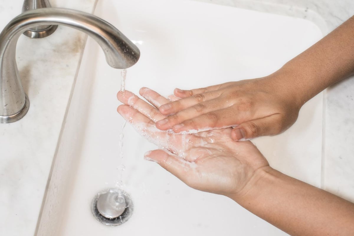 This is exactly how you should be washing your hands | London Evening Standard