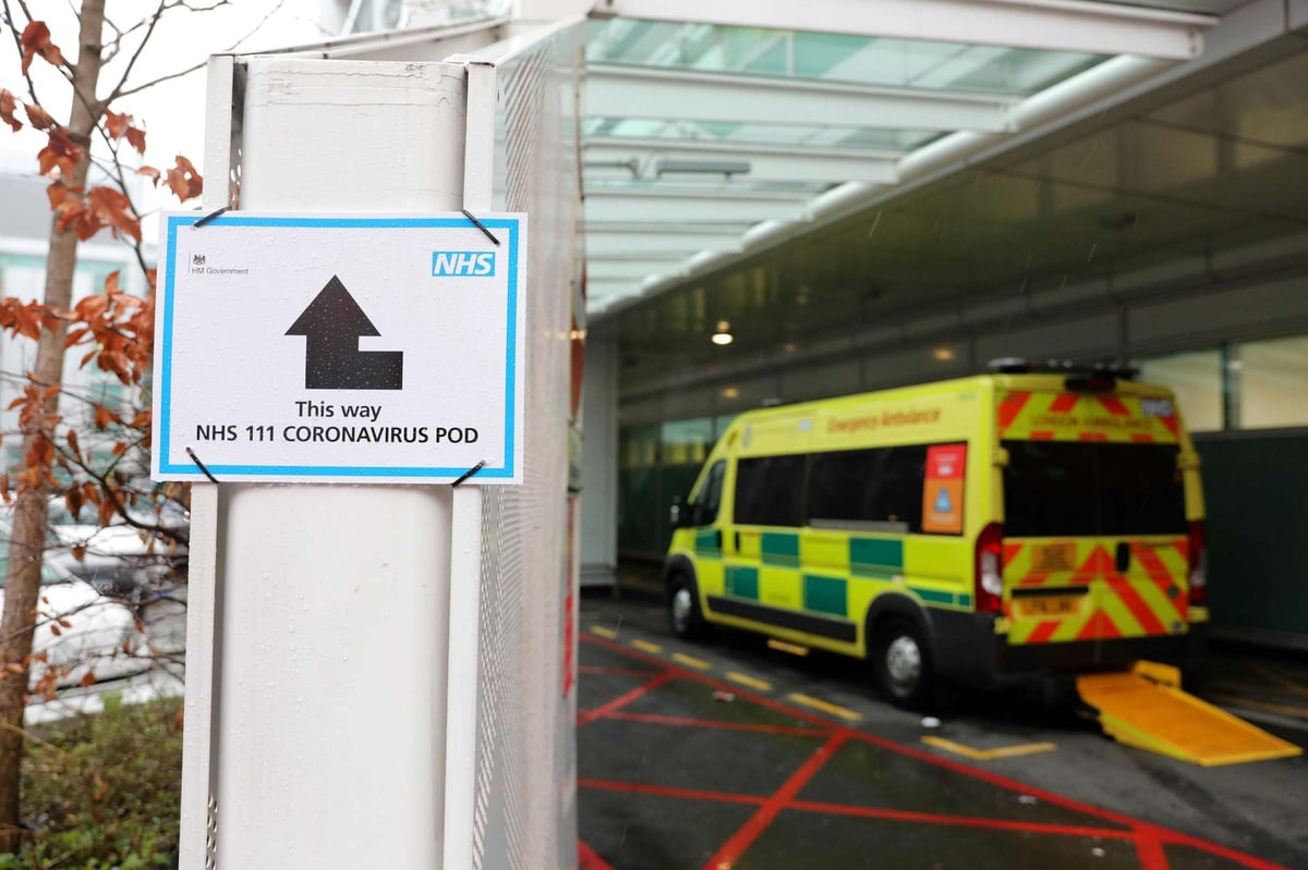 UK coronavirus death toll hits 21 after ten more patients die, NHS England says | London Evening Standard