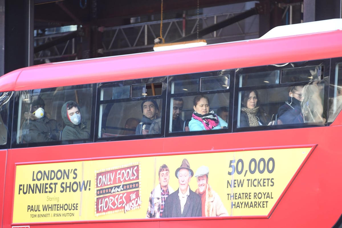 Coronavirus death toll in London 'jumps to half UK total' as ministers issue fresh warning amid packed Tubes and buses | London Evening Standard