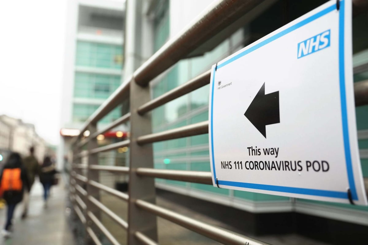 Seven NHS doctors 'feared to have coronavirus' at London hospital amid strain on city's health services | London Evening Standard