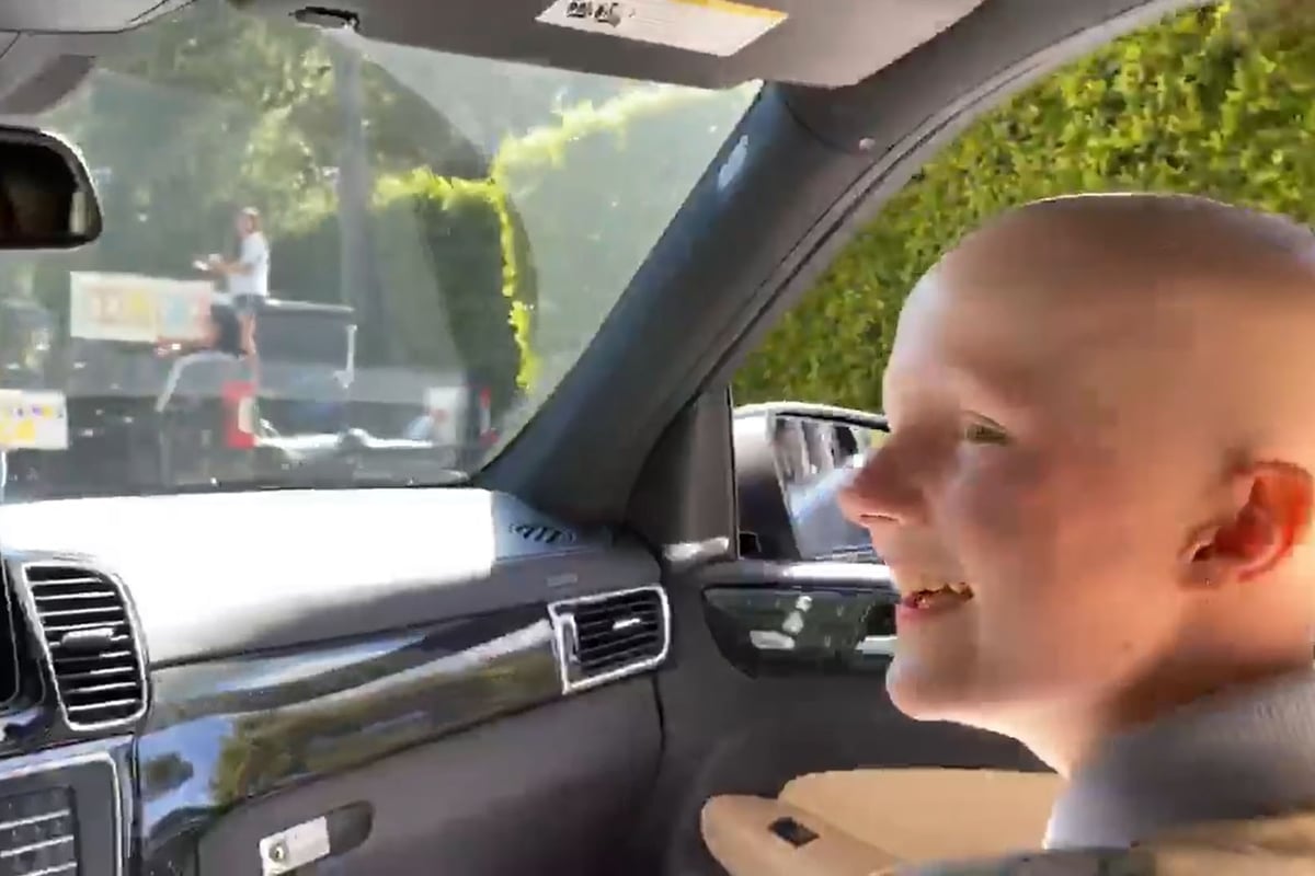 Heartwarming moment girl welcomed home by surprise parade of friends after finishing chemotherapy | London Evening Standard