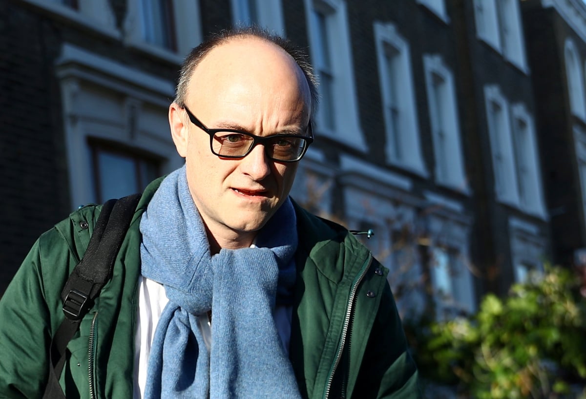 Row after Dominic Cummings attended key scientific group's coronavirus meetings | London Evening Standard