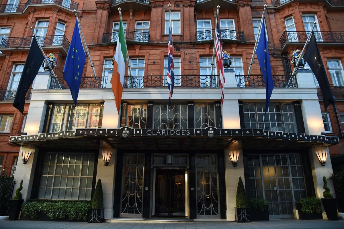 Claridge’s opens its doors to NHS heroes with beds and dinner | London Evening Standard