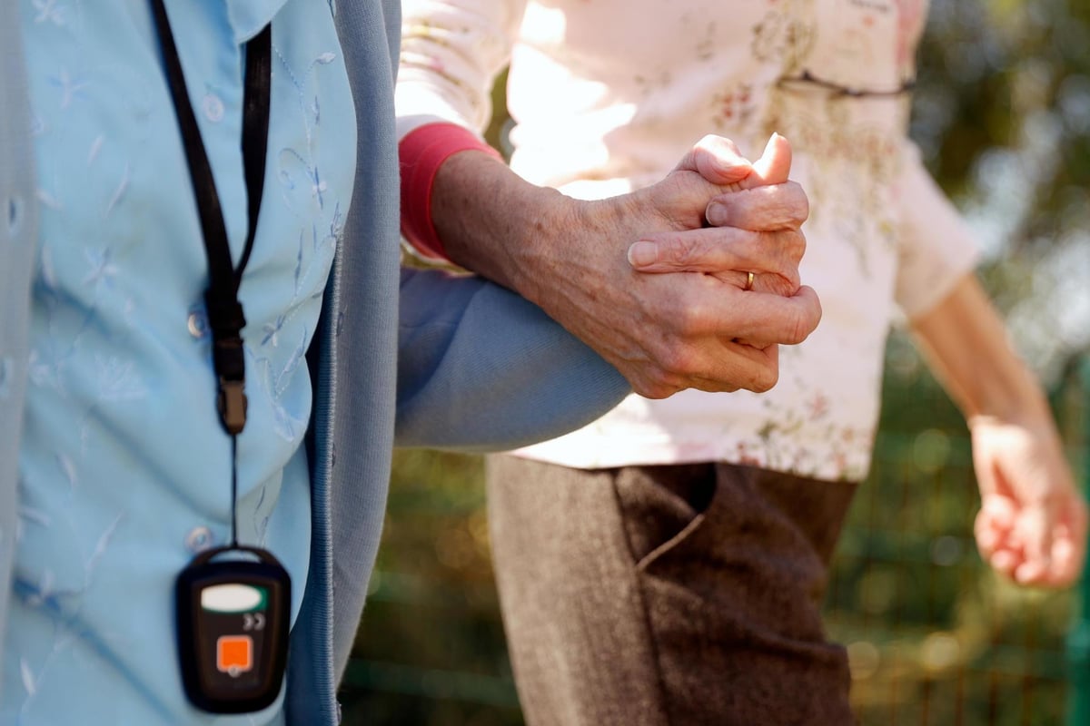 Third of care home residents missing out on monthly coronavirus tests, data suggests | London Evening Standard