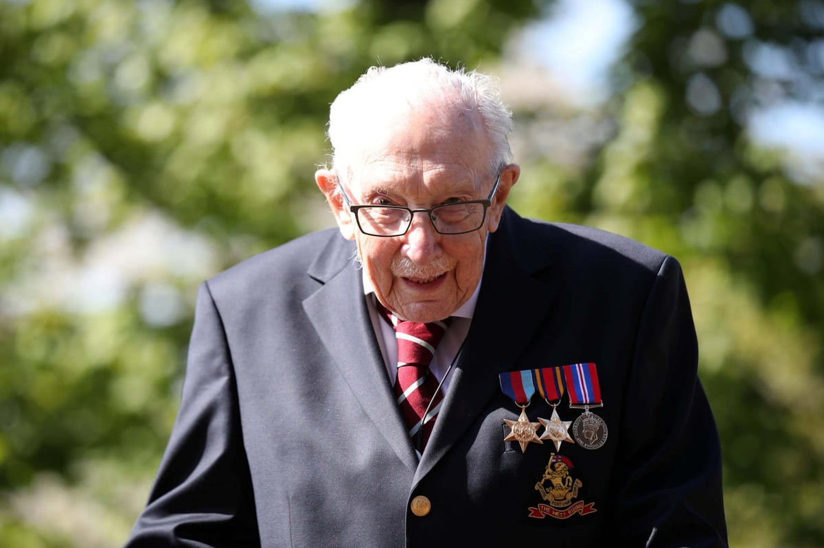 War veteran Captain Tom Moore, 99, hits £14 million for NHS as Matt Hancock calls him an ‘inspiration’ | London Evening Standard