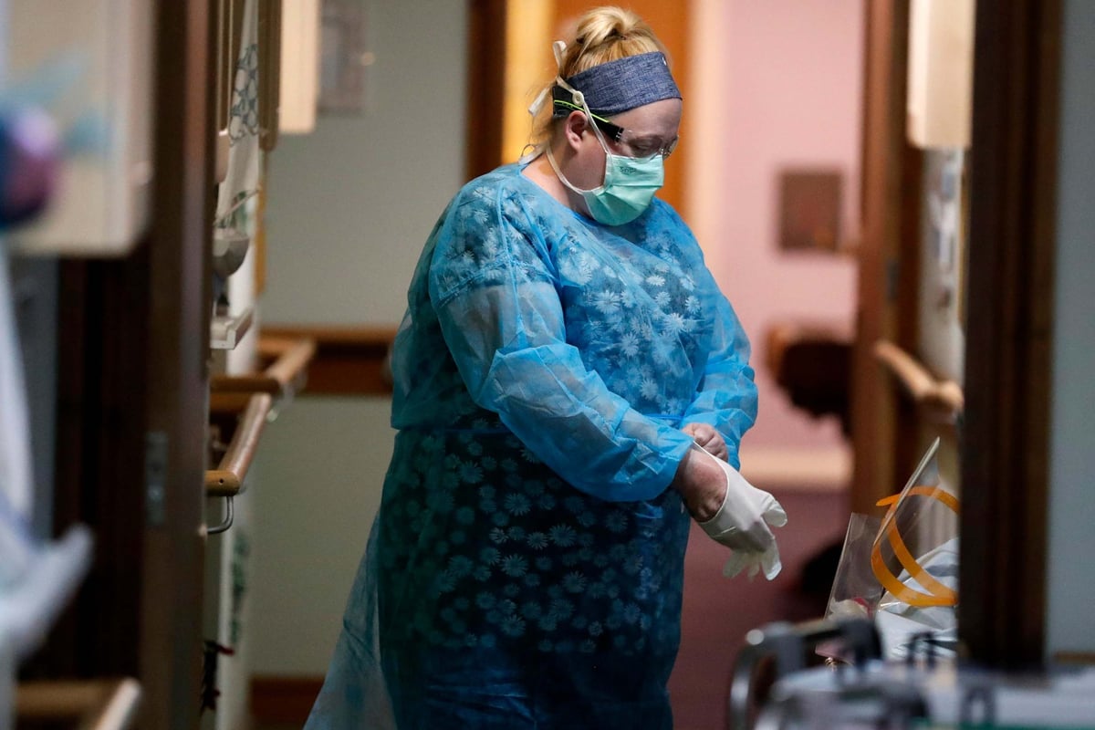Married doctors bring legal challenge against Government over PPE shortage | London Evening Standard