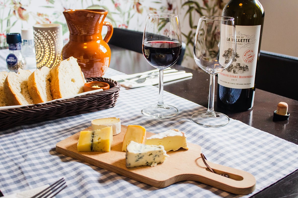 From quarantinis to drink-free days, how to perfect the art of lockdown boozing | London Evening Standard