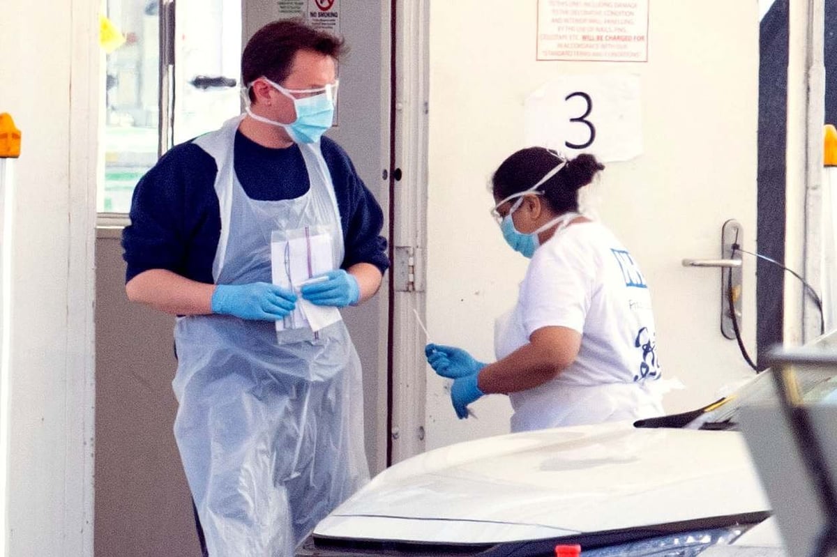 Coronavirus death toll in UK hospitals hits 19,506 as figure rises by 768 | London Evening Standard